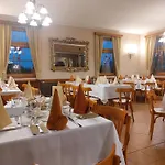 Berki Vendeglo Es