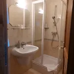 Hotel Berki Vendeglo Es 3*