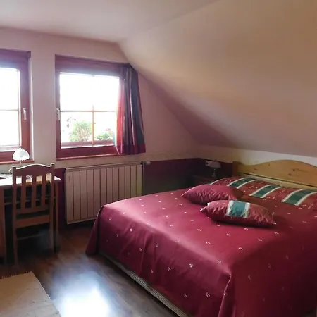 Berki Vendeglo Es Hotel 3*