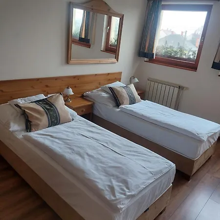 Berki Vendeglo Es 3* Körmend