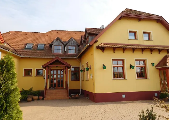 Otel Berki Vendeglo Es Körmend